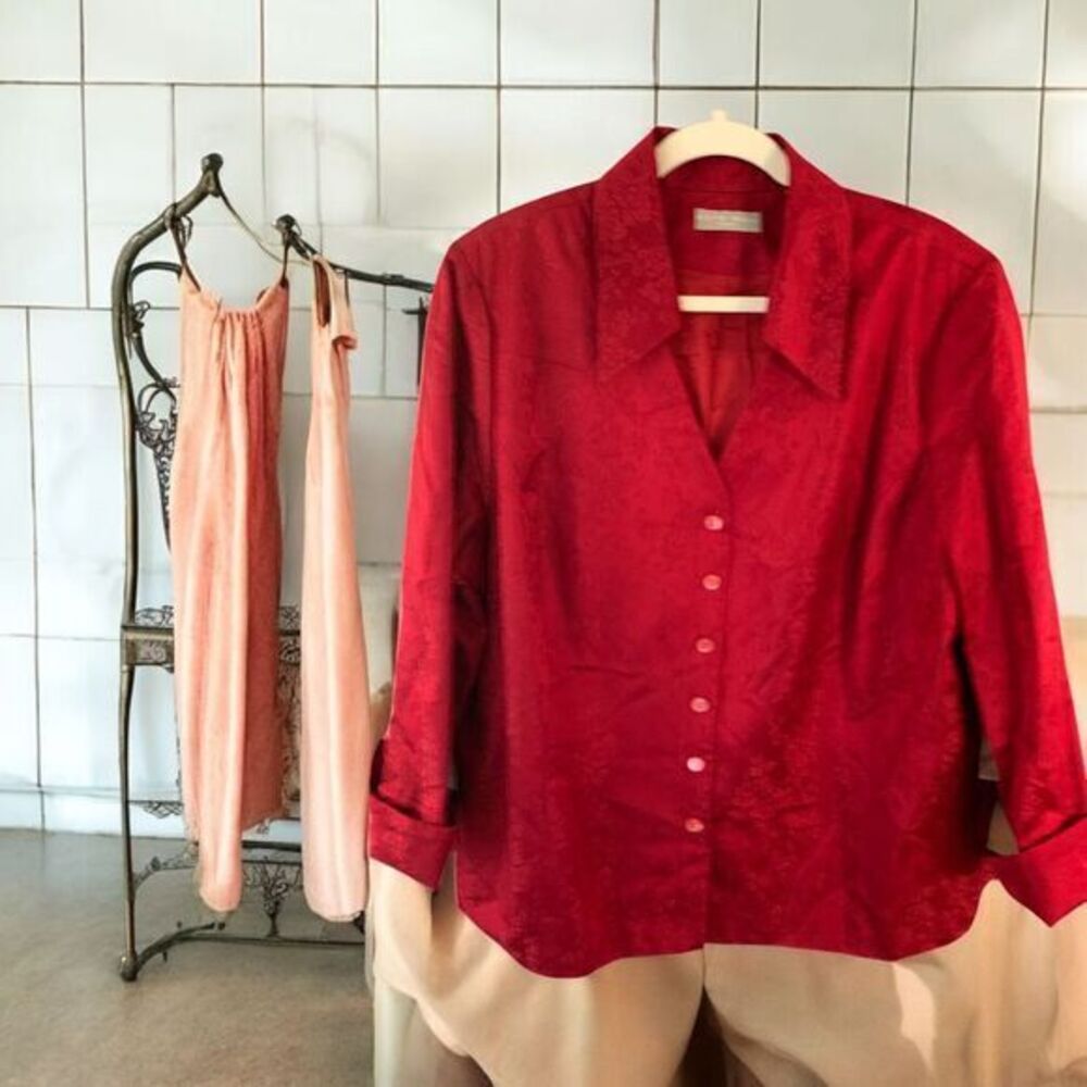 Kate Hill Red Blouse - Picture 3 of 9